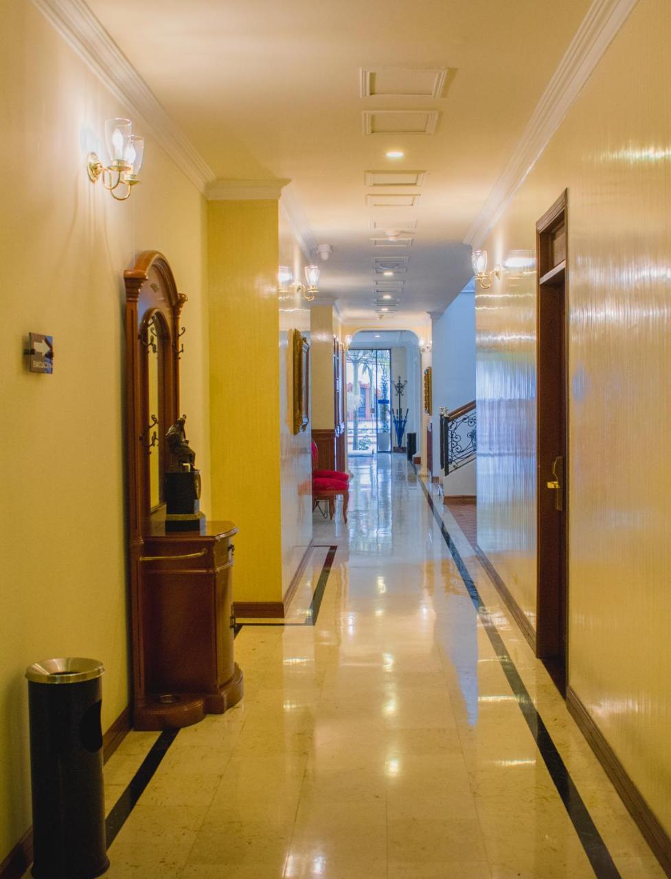Hotel Castilla Real Pereira Exterior foto
